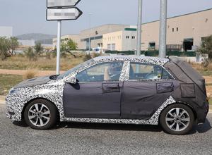 Новый Hyundai i20 попался на испытаниях