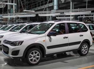 С конвейера сошла партия LADA Kalina Cross