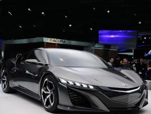 В Москве представили спорткар Acura NSX