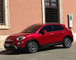 Новый кроссовер Fiat 500X 