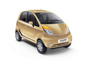 Tata Nano превратят в настоящий автомобиль