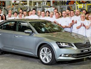 Стартовал серийный выпуск SKODA Superb нового поколения