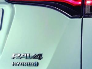 В Нью-Йорке представят гибридный Toyota RAV4 