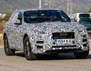 В сентябре представят кроссовер Jaguar F-Pace