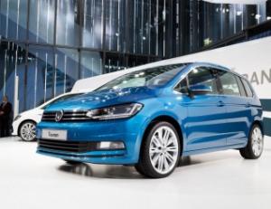 Объявлены цены и комплектации на новый Volkswagen Touran