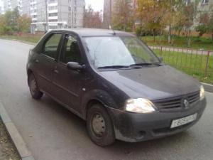 В России резко подешевел старый Renault Logan в "базе"