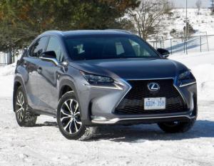 Lexus снижает цены на некоторые модели