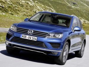 В России подешевел дизельный Volkswagen Touareg