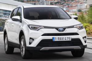 Стала известна дата продаж новой Toyota RAV4