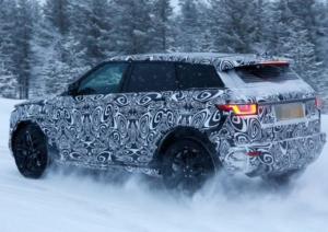 Фотошпионы сняли Jaguar E-Pace 2018 модельного года