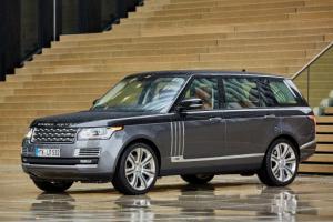 Продажи длиннобазного Range Rover LWB в России бьют рекорды
