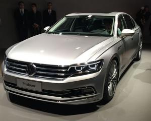 Седан Volkswagen Phideon 2017 года, характеристики, фото и цена