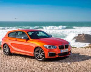 Стартовали продажи BMW M1 40i от 2 460 000 рублей
