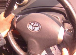 Toyota приступила к массовому отзыву гибридов Prius и Lexus CT200h