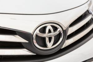 Toyota отзывает 2 870 000 автомобилей из-за сбоя контроля выбросов