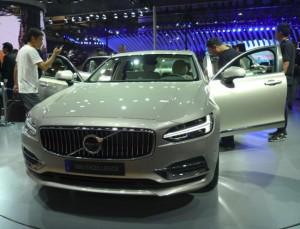 В Китае показали Volvo S90L Exellence