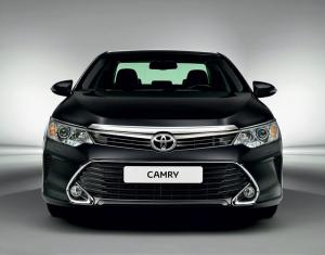Toyota Camry - лидер бизнес-класса на российском авторынке