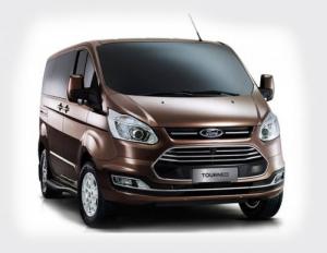 Стали известны цены на фургоны Ford Tourneo Custom и Transit Custom