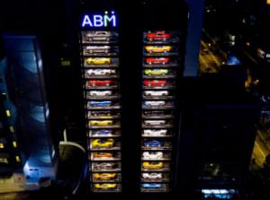 В Сингапуре открылся автомат по продаже Bentley, Ferrari и Lamborghini
