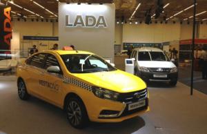 Газомоторные LADA Vesta CNG начинают работать в московском такси