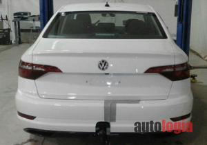 В Сеть попали фотографии Volkswagen Jetta нового поколения