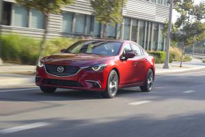 В Сети появились фотографии новой Mazda 6