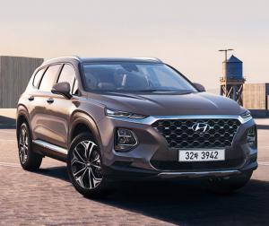 С нового Hyundai Santa Fe сняли все секреты С нового Hyundai Santa Fe сняли все секреты