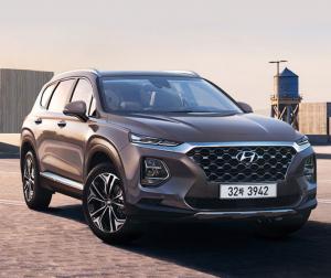 С нового Hyundai Santa Fe сняли все секреты