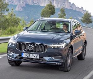 Кроссовер Volvo XC60 - лучший автомобиль 2018 года