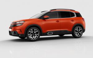 В России стартуют продажи кроссовера Citroen C5 Aircross